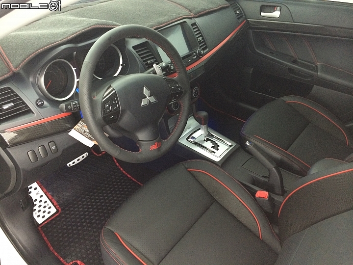 分享鍍膜的2014 Lancer iO 1.8 悍動型 動。不動都狠美