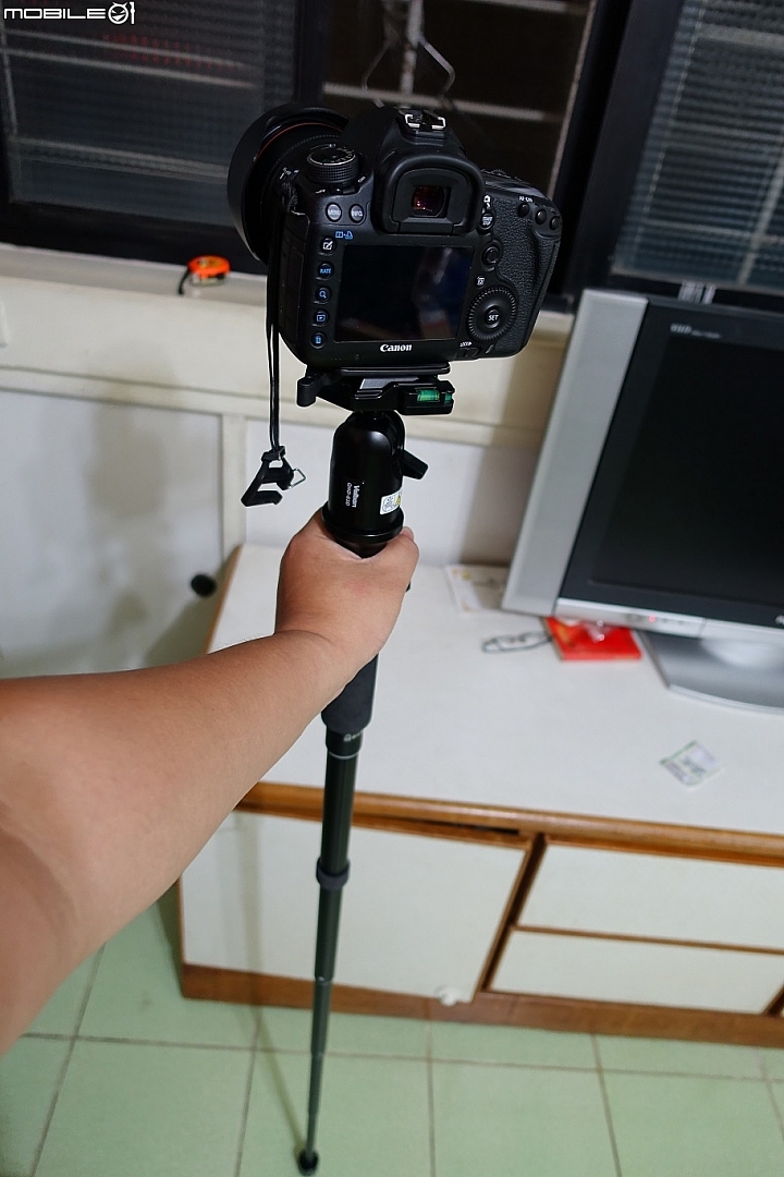 Velbon ULTRA STICK SUPER 8DX & ULTRA STICK SELFIE
