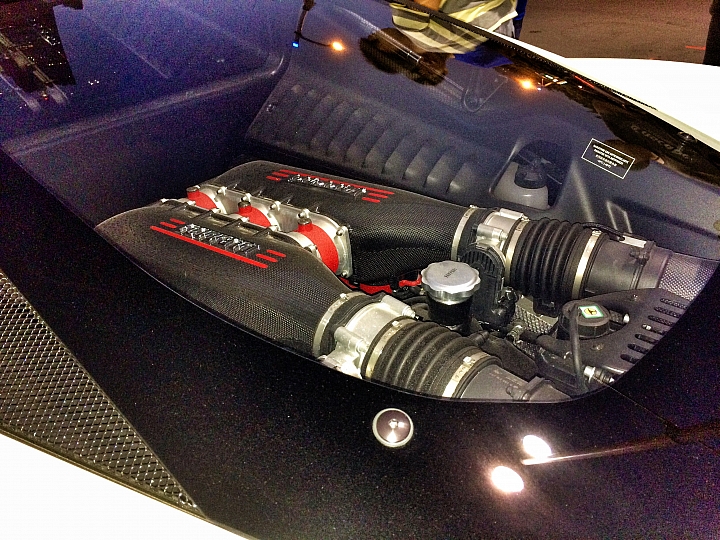 LaFerrari- Pure Metaphysics
