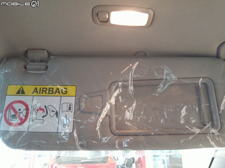 台中KIA賞車(圖多,手機畫質) 新增CARENS 多圖