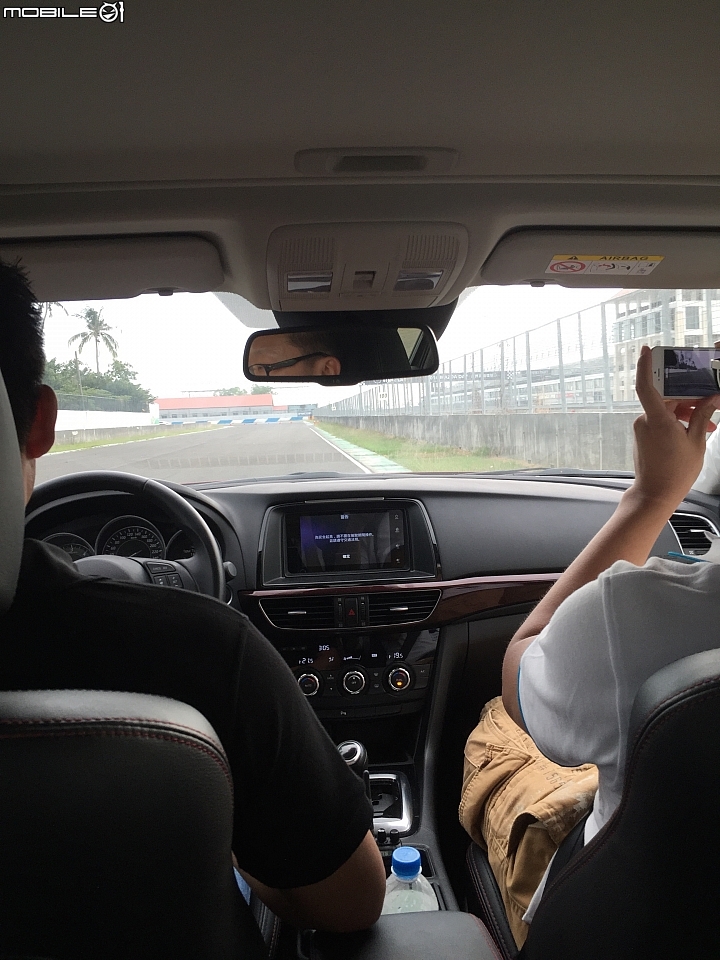 MAZDA和我將超越極限一起顛覆大鵬灣--2014 MAZDA DAY品牌賽道體驗日