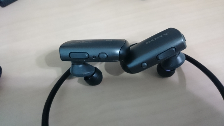 SONY NWZ-WS610 防水藍牙耳機+收納盒開箱(台灣型號NWZ-WS613)