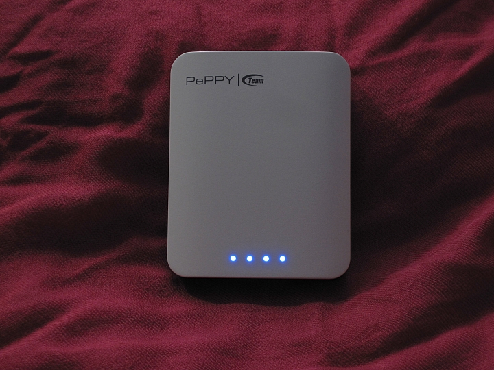 就是要白 十銓科技Peppy WP04 10400mAh 行動電源