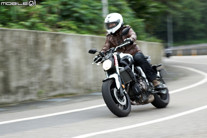 高扭輕巧好操控 YAMAHA MT-07 ABS