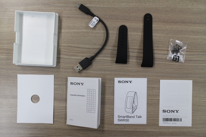 SONY Smartband Talk 便利生活的智慧手環 使用心得