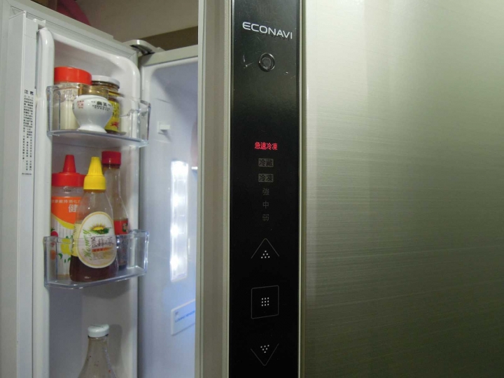 Panasonic ECONAVI+nanoe雙科技( NR-D618NHV 四門 )冰箱~使用開箱文《我家省電‧更懂的保鮮的電冰箱》