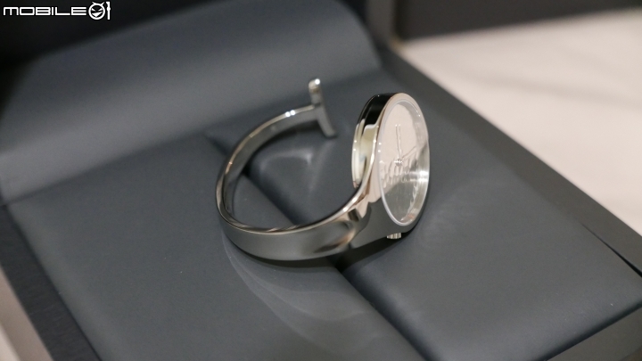 Georg Jensen Vivianna Hammer Bangle Watch