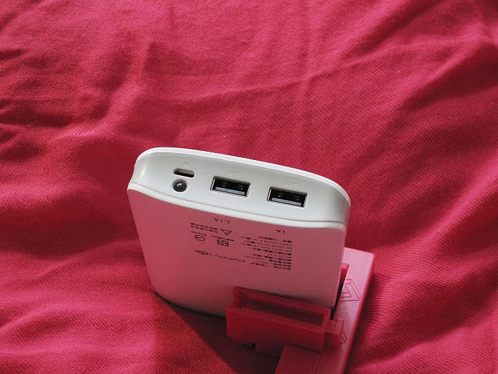 就是要白 十銓科技Peppy WP04 10400mAh 行動電源