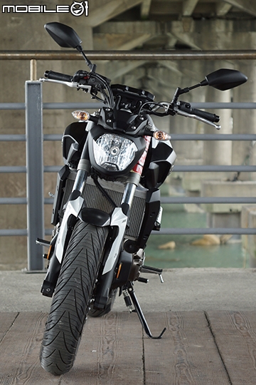 高扭輕巧好操控 YAMAHA MT-07 ABS