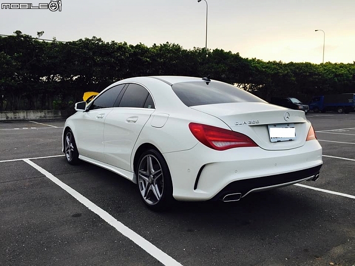 中看也中用-CLA200 AMG 開箱