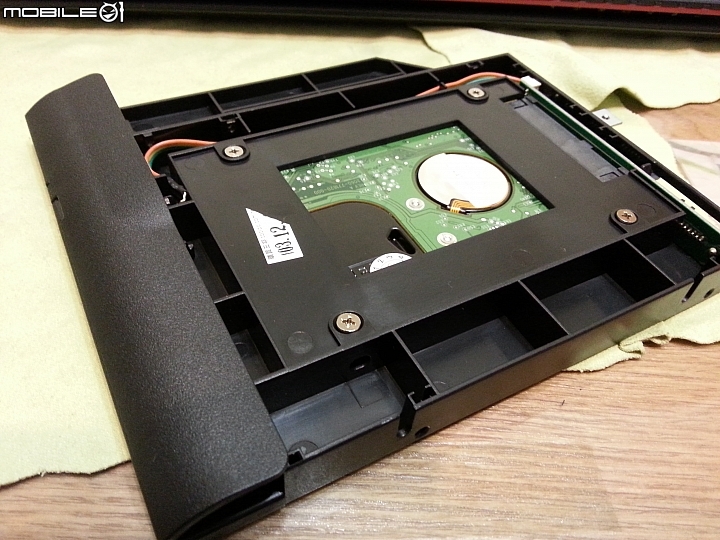 【分享】GE70 2OE 更換第二硬碟架