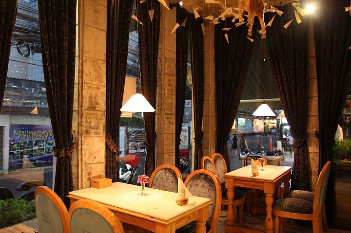 【曼谷甜點】Mr. Jones' Orphanage 「瓊斯先生的孤兒院」蛋糕店