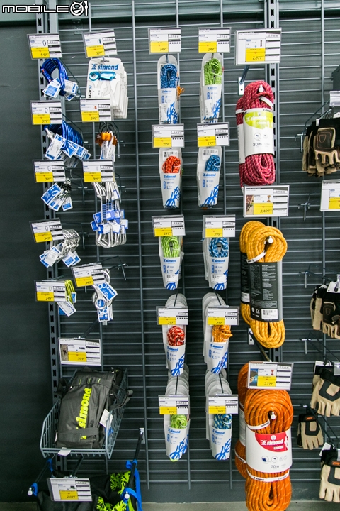 【採訪】1500坪的超大型平價運動商場 - 迪卡儂中和店正式開幕!