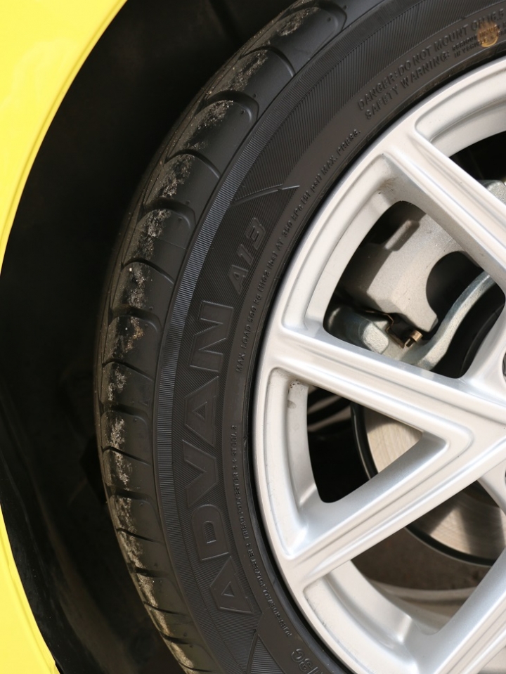 大陸 swift sport CVT開箱作業,圖片很多