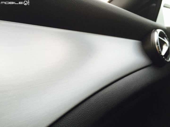 中看也中用-CLA200 AMG 開箱