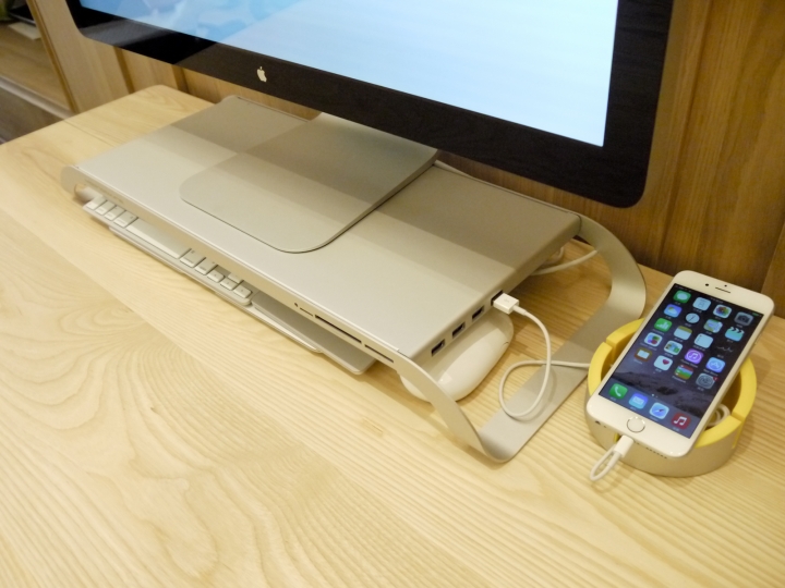 IPHONE 6 銀色與它的鋁質配件們共同開箱