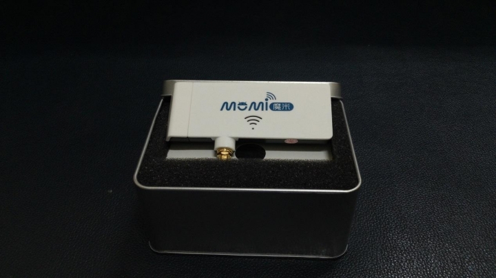 MINI PC 魔米M1 android Quad Core 電視棒(開箱)