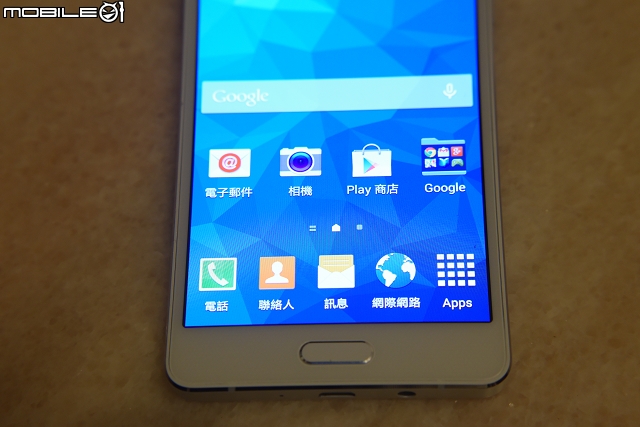 輕薄美顏 金屬質感的旗艦機種 Samsung GALAXYA5試用文