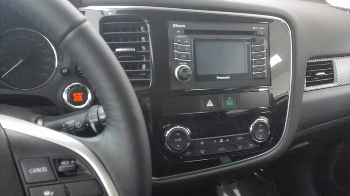 體驗 Mitsubishi Outlander 雙動力