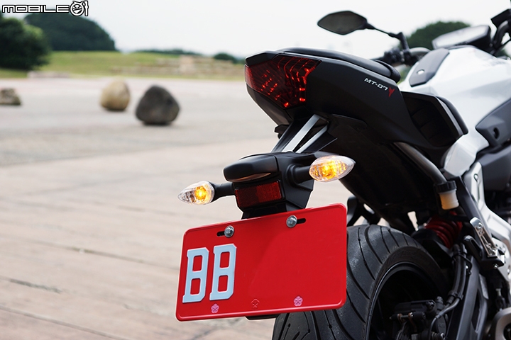 高扭輕巧好操控 YAMAHA MT-07 ABS