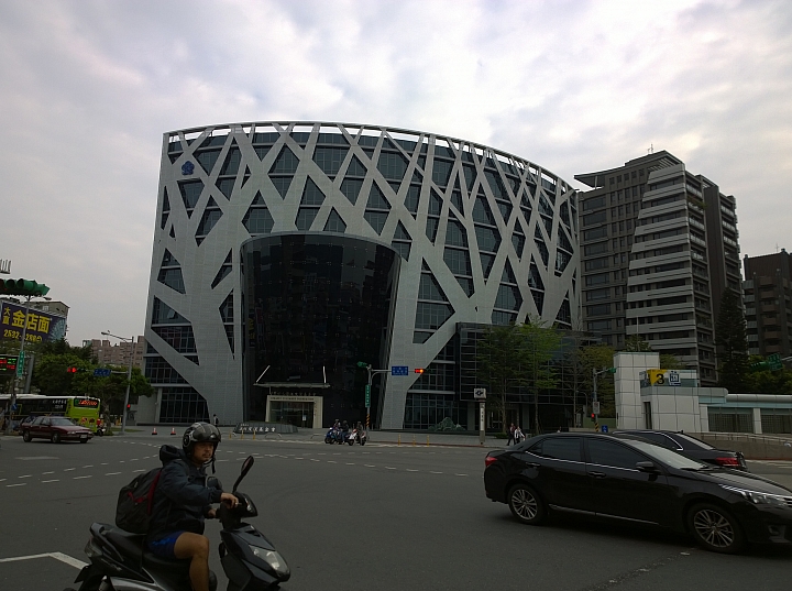 三星三皇Note3、Note4、Edge日拍PK,1020.find7a插花
