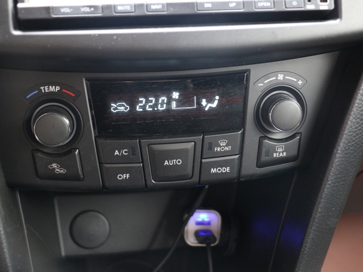 大陸 swift sport CVT開箱作業,圖片很多