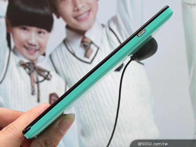 InFocus M518開賣