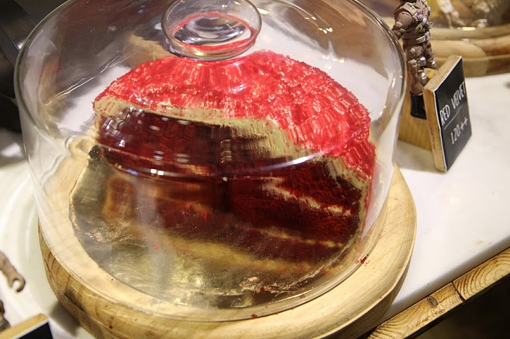 【曼谷甜點】Mr. Jones' Orphanage 「瓊斯先生的孤兒院」蛋糕店