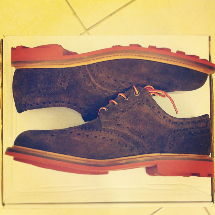 (皮鞋界的玩世頑童)MARK MCNAIRY SNUFF SUEDE BROGUE BROWN 麂皮雕花皮鞋
