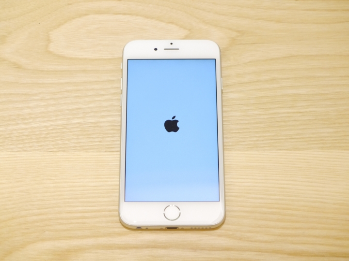 IPHONE 6 銀色與它的鋁質配件們共同開箱