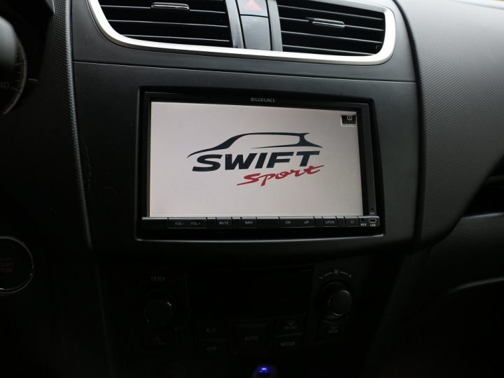 大陸 swift sport CVT開箱作業,圖片很多