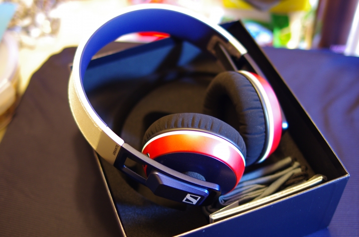 Sennheiser耳機連開兩箱,圖普通,介紹不多,慎入