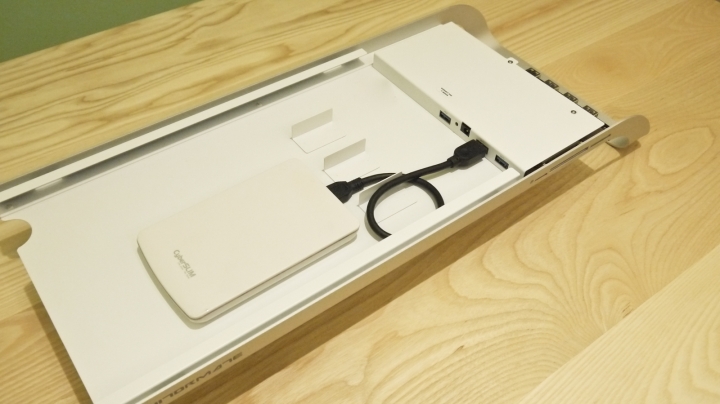IPHONE 6 銀色與它的鋁質配件們共同開箱