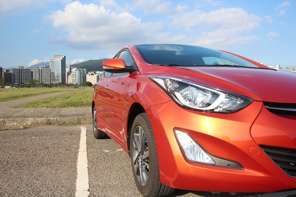 Elantra EX開箱之女性朋友情義相挺