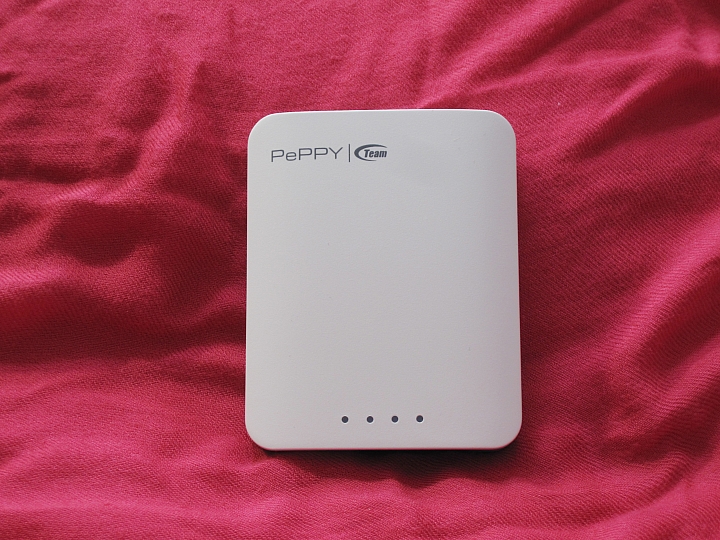 就是要白 十銓科技Peppy WP04 10400mAh 行動電源