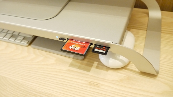 IPHONE 6 銀色與它的鋁質配件們共同開箱