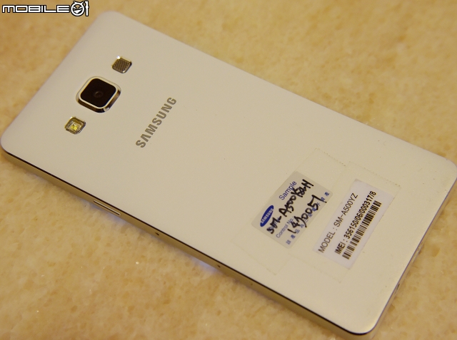 輕薄美顏 金屬質感的旗艦機種 Samsung GALAXYA5試用文