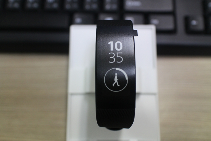 SONY Smartband Talk 便利生活的智慧手環 使用心得