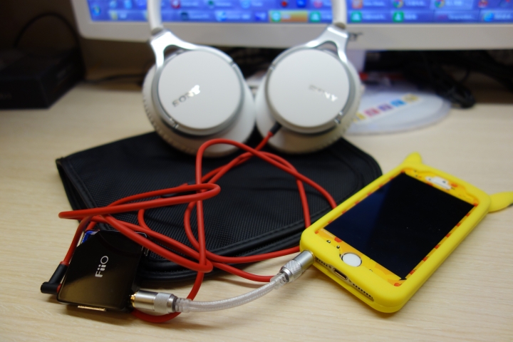 【開箱&簡評】Sony MDR-10R 耳罩式耳機開箱 with Beats remotetalk