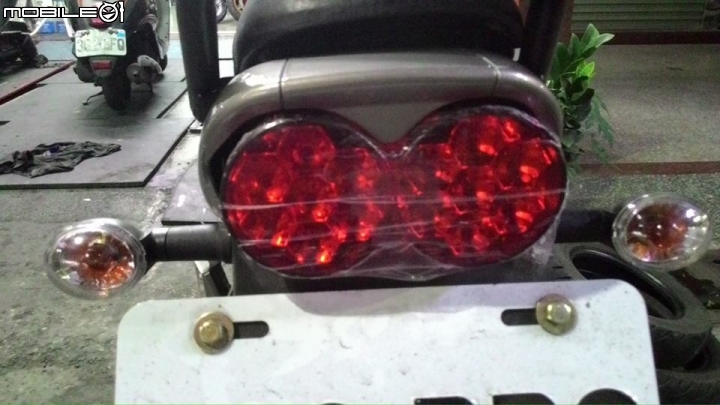便宜的灰狼小開箱,懷念的檔車感覺(更新至2015.06.22,一公升油可以跑60多公里,請叫我省油一哥)