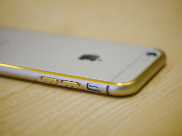 IPHONE 6 銀色與它的鋁質配件們共同開箱