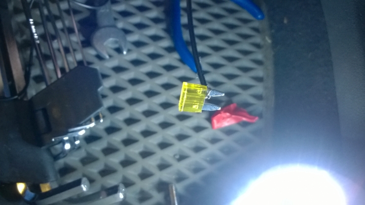 Focus MK2.5 保險絲擴充點菸器分享