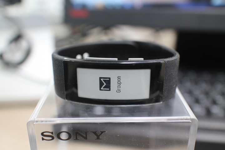SONY Smartband Talk 便利生活的智慧手環 使用心得