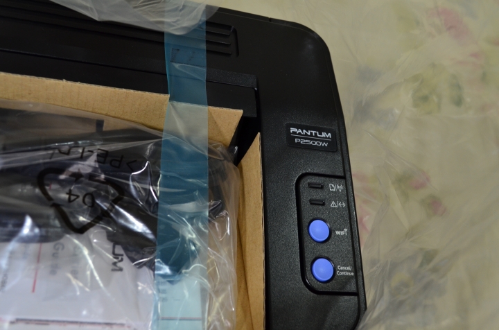 資訊展,在LENOVO旁的新牌子 奔圖「PANTUM」- P2500W