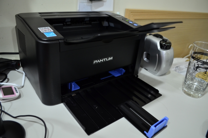 資訊展,在LENOVO旁的新牌子 奔圖「PANTUM」- P2500W