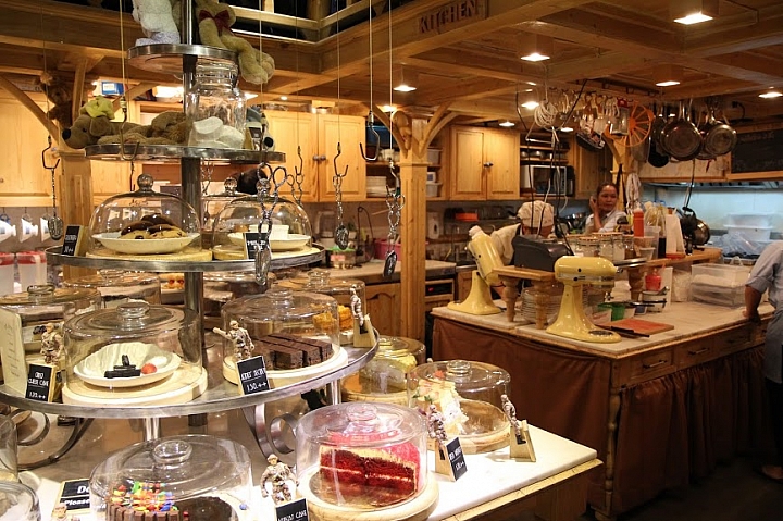 【曼谷甜點】Mr. Jones' Orphanage 「瓊斯先生的孤兒院」蛋糕店