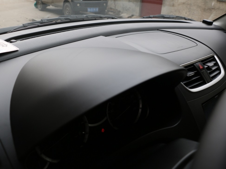 大陸 swift sport CVT開箱作業,圖片很多
