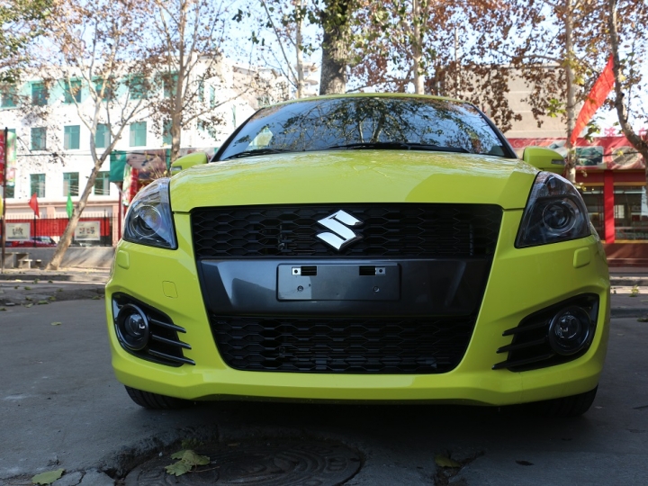 大陸 swift sport CVT開箱作業,圖片很多