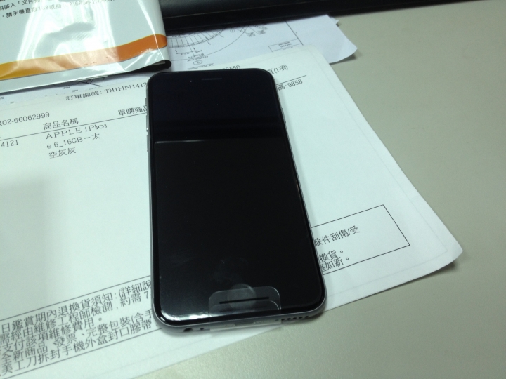 IPhone6 太空灰 16G 簡簡單單開箱文&請教文
