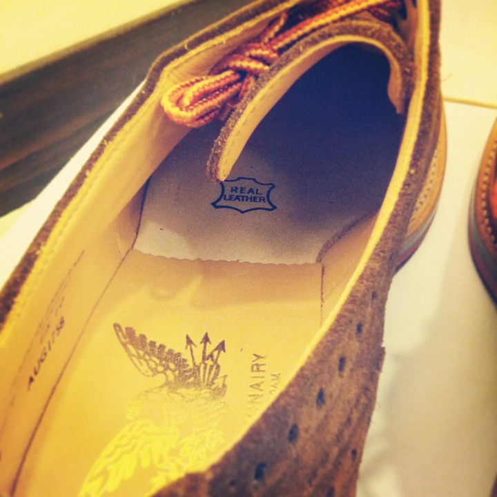 (皮鞋界的玩世頑童)MARK MCNAIRY SNUFF SUEDE BROGUE BROWN 麂皮雕花皮鞋